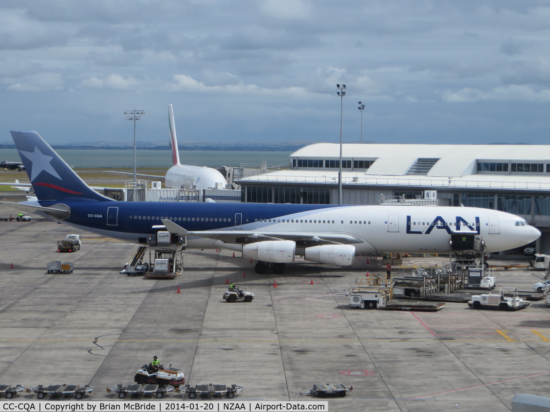 CC-CQA, 2000 Airbus A340-313X C/N 359, LAN Airlines. A340-313X. CC-CQA cn 359. Auckland - International (AKL NZAA). Image © Brian McBride. 20 January 2014