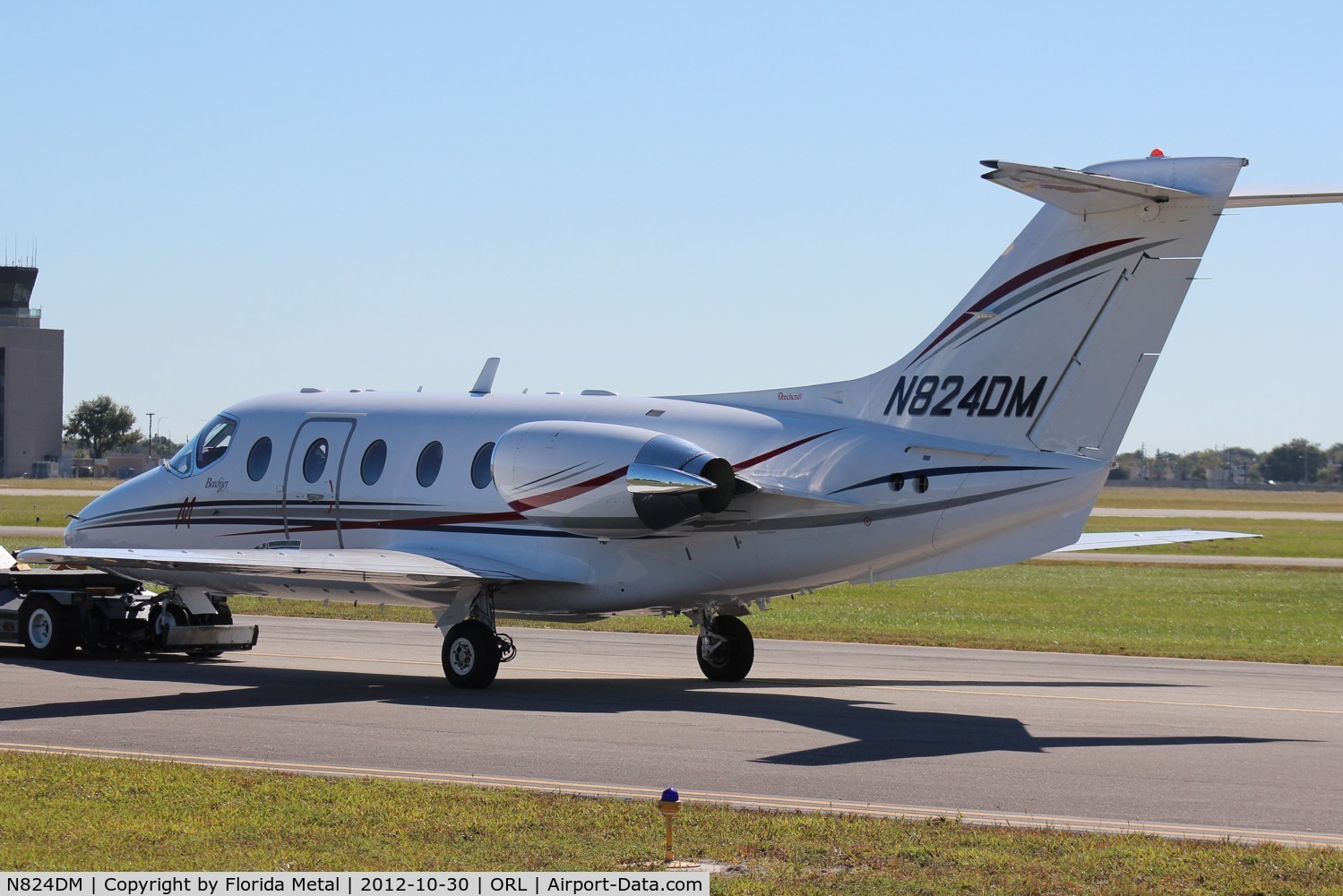 N824DM, 1997 Raytheon Aircraft Company 400A C/N RK-141, Beech 400A