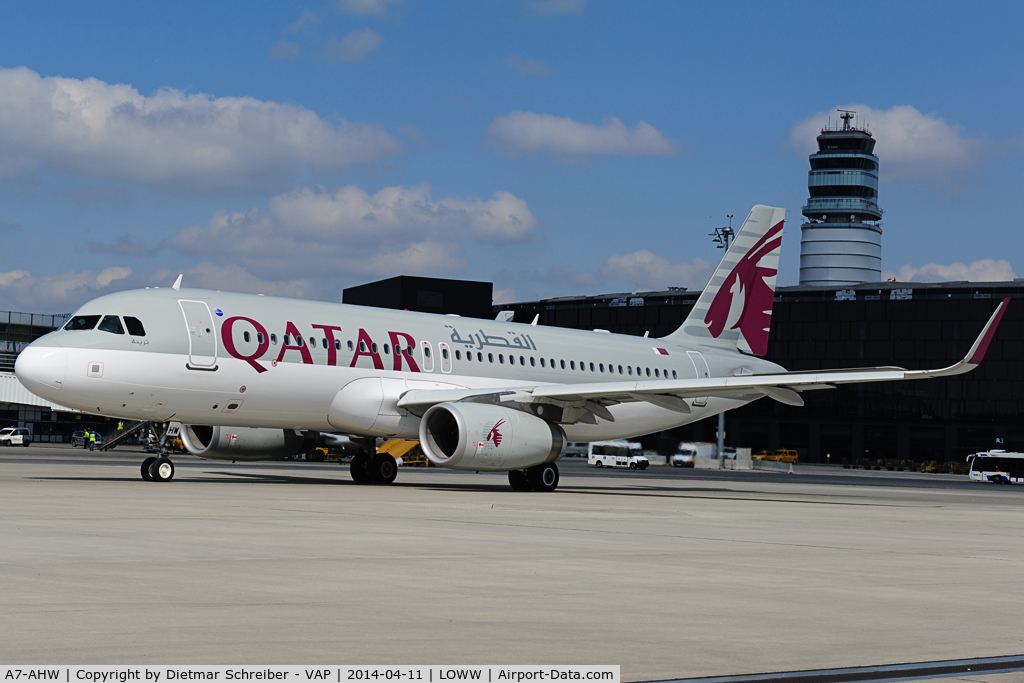 A7-AHW, 2012 Airbus A320-232 C/N 5217, Qatar Airways Airbus 320