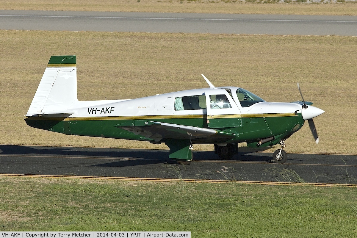 VH-AKF, 1978 Mooney M20J 201 C/N 24-0798, 1978 Mooney M20J, c/n: 24-0798 at Jandakot