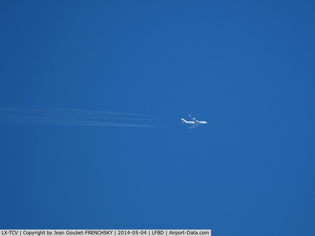 LX-TCV, 2002 Boeing 747-4R7F/SCD C/N 30401, Cargolux ICV 316 Chicago/Toulouse, level 300, 420 kts.