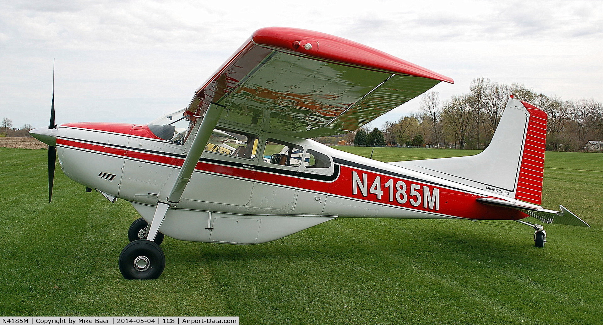 N4185M, 1974 Cessna A185F Skywagon 185 C/N 18502416, N4185M @ 1C8