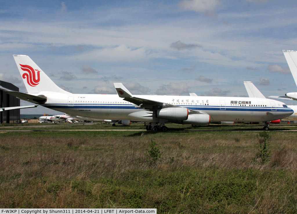 F-WJKP, 1997 Airbus A340-313 C/N 199, Stored permanently and to be broken up...