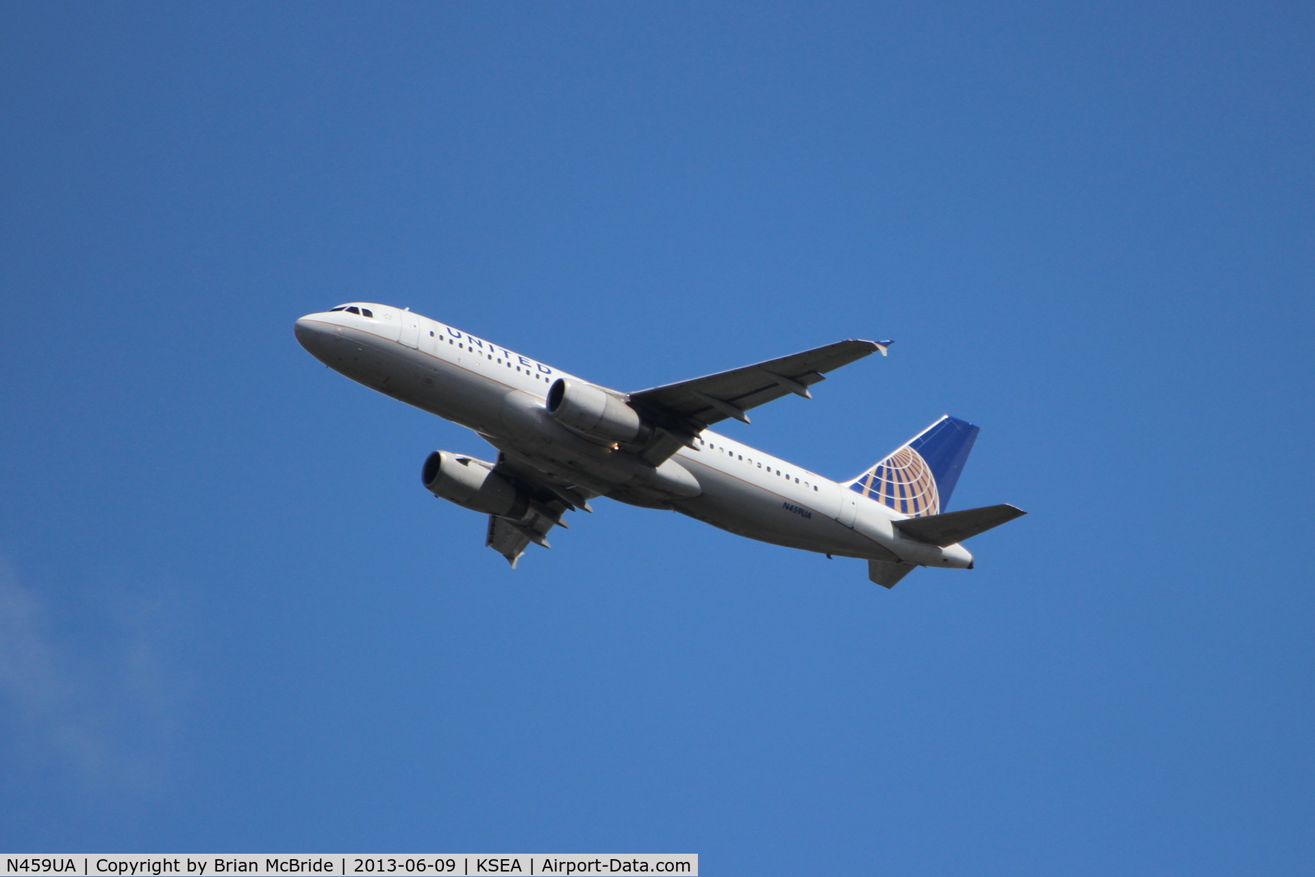 N459UA, 2000 Airbus A320-232 C/N 1192, United Airlines. A320-232. N459UA cn 1192. Seattle Tacoma - International (SEA KSEA). Image © Brian McBride. 09 June 2013