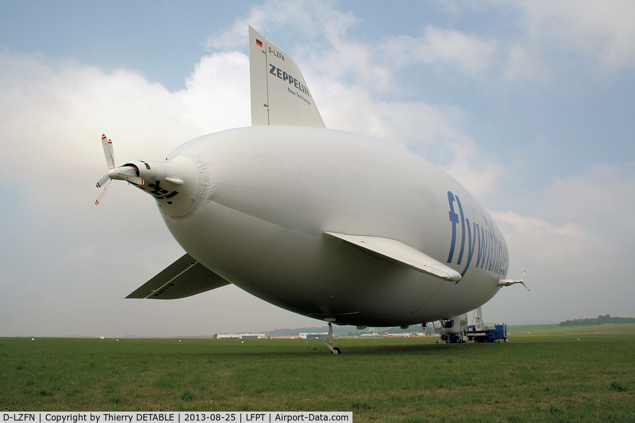 D-LZFN, 1997 Zeppelin LZ N07-100 C/N 001, AIRSHIP PARIS 2013