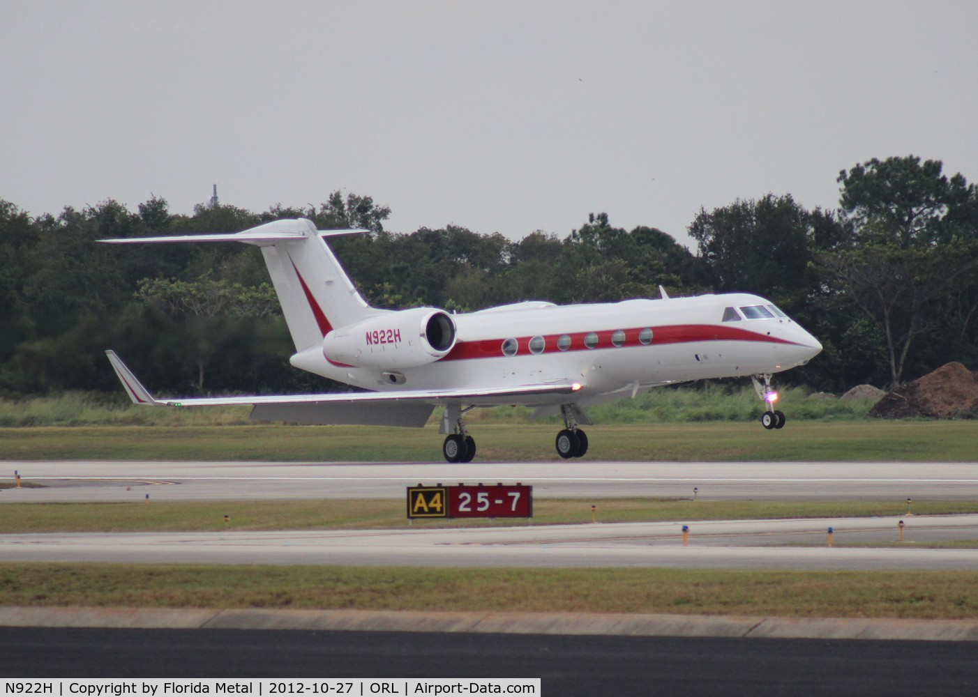 N922H, 2005 Gulfstream Aerospace GIV-X (G450) C/N 4036, Gulfstream 450