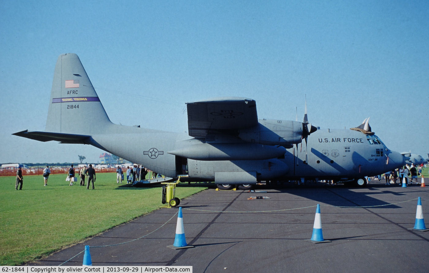 62-1844, 1963 Lockheed C-130E Hercules C/N 382-3807, RIAT 2001