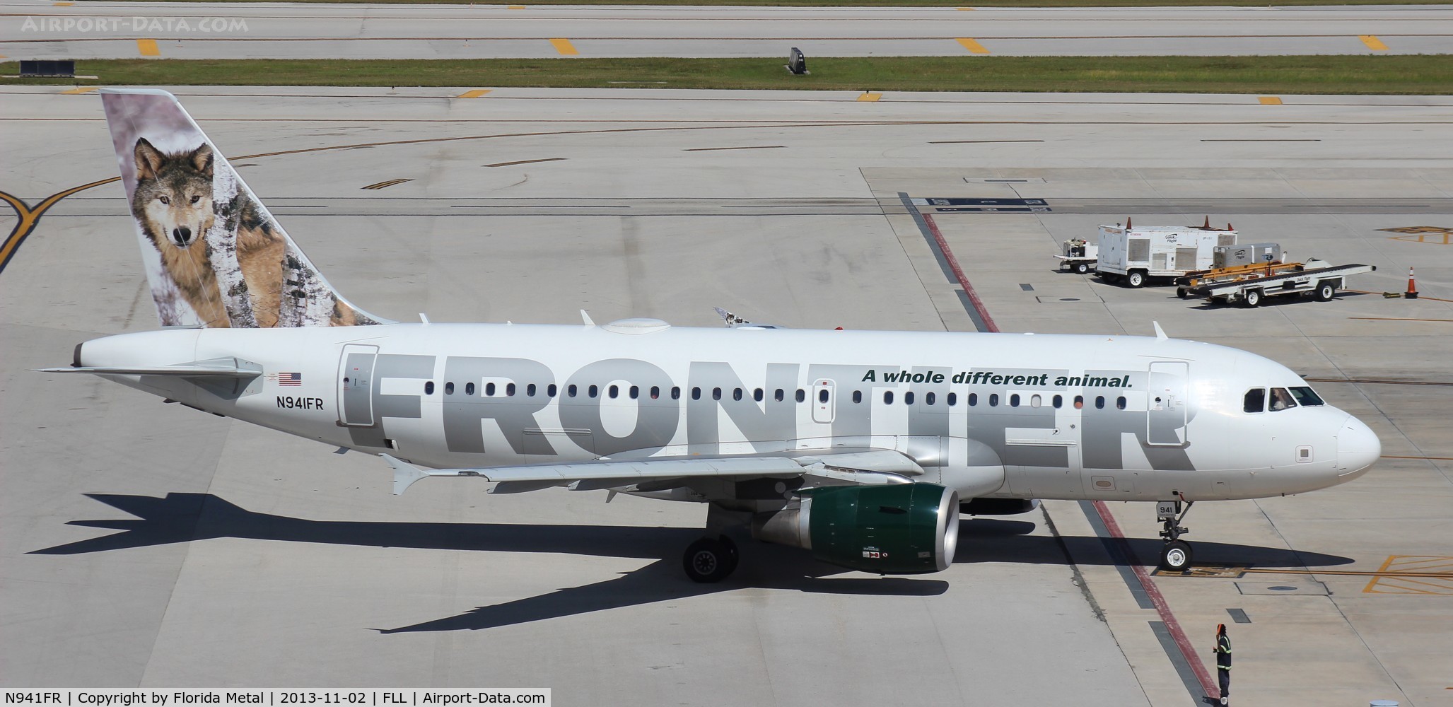 N941FR, 2005 Airbus A319-112 C/N 2483, Frontier Lobo the Gray Wolf