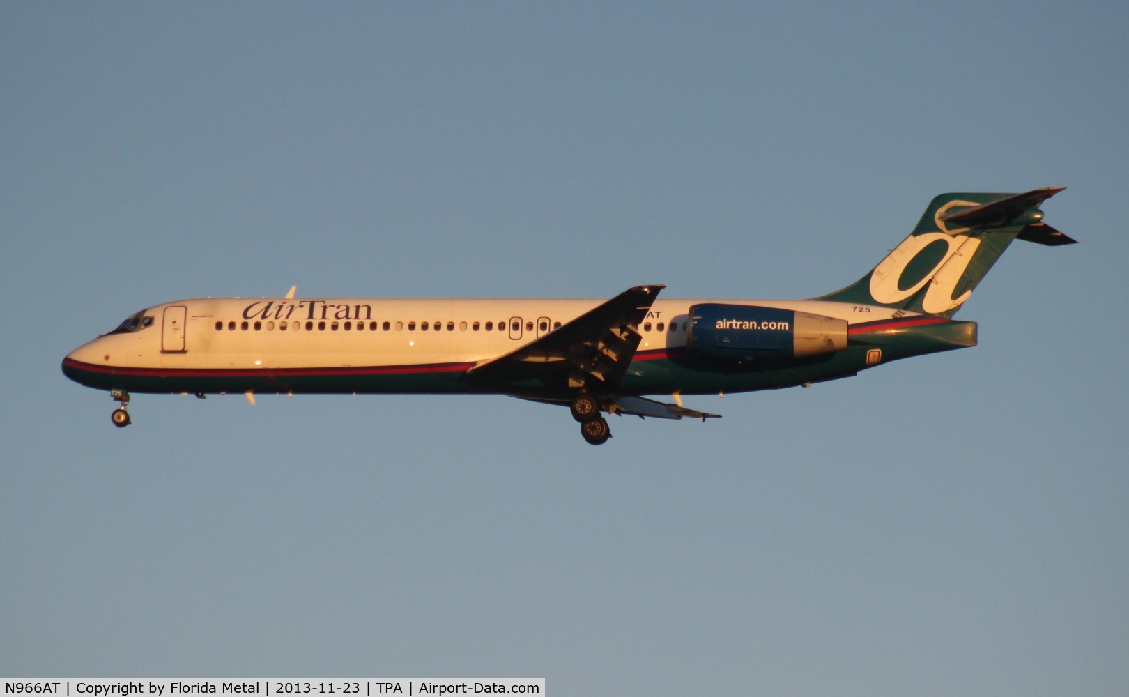 N966AT, 2001 Boeing 717-200 C/N 55027, Air Tran 717