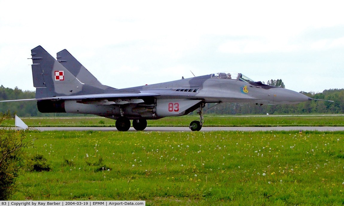 83, Mikoyan-Gurevich MiG-29 C/N 2960526383, 83   Mikoyan-Gurevich MiG-29 Fulcrum [2960526383] (Polish Air Force) Minsk-Mazowiecki~SP 19/03/2004