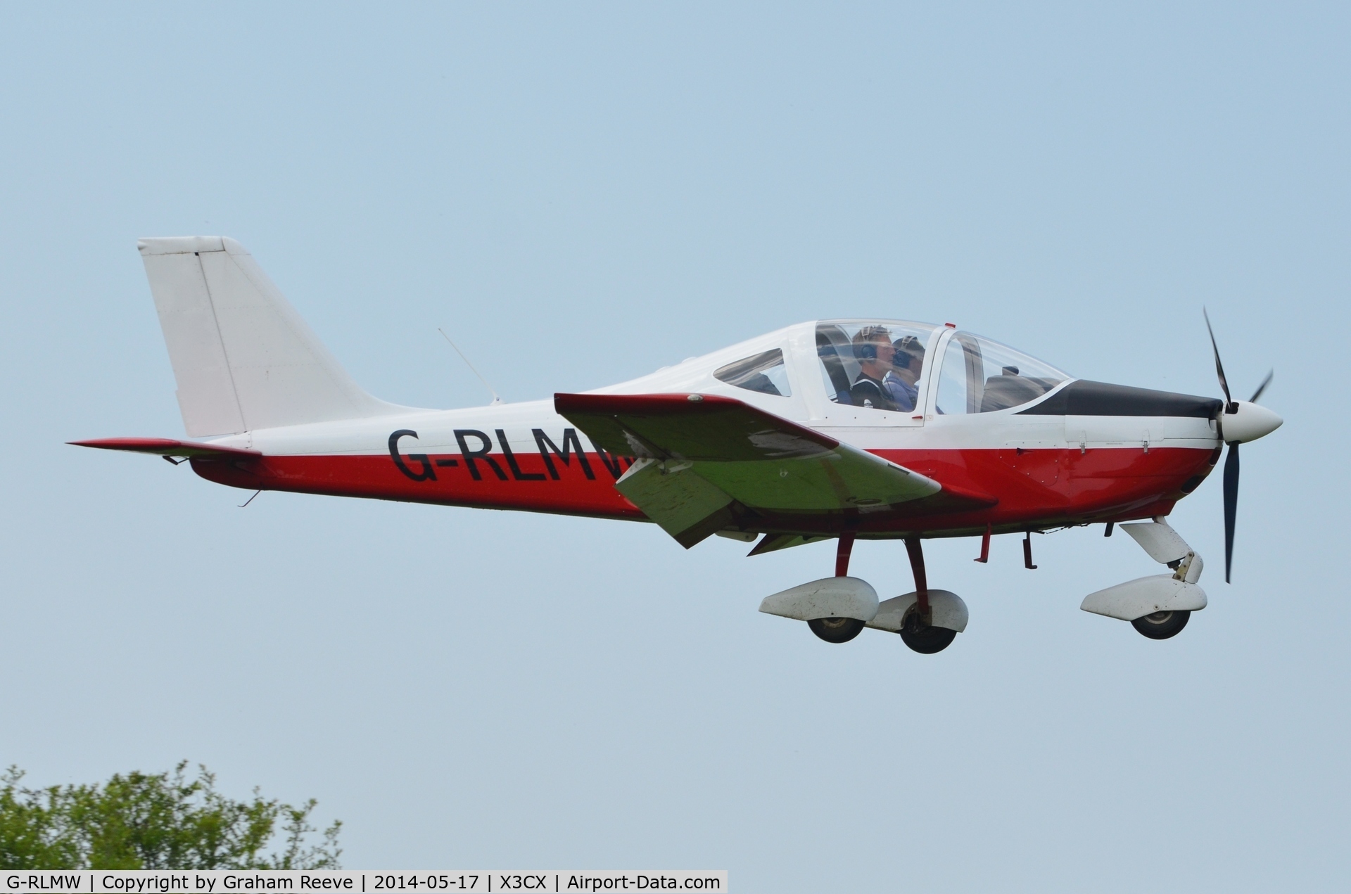 G-RLMW, 2006 Tecnam P-2002EA Sierra C/N PFA 333-14536, About to land at Northrepps.
