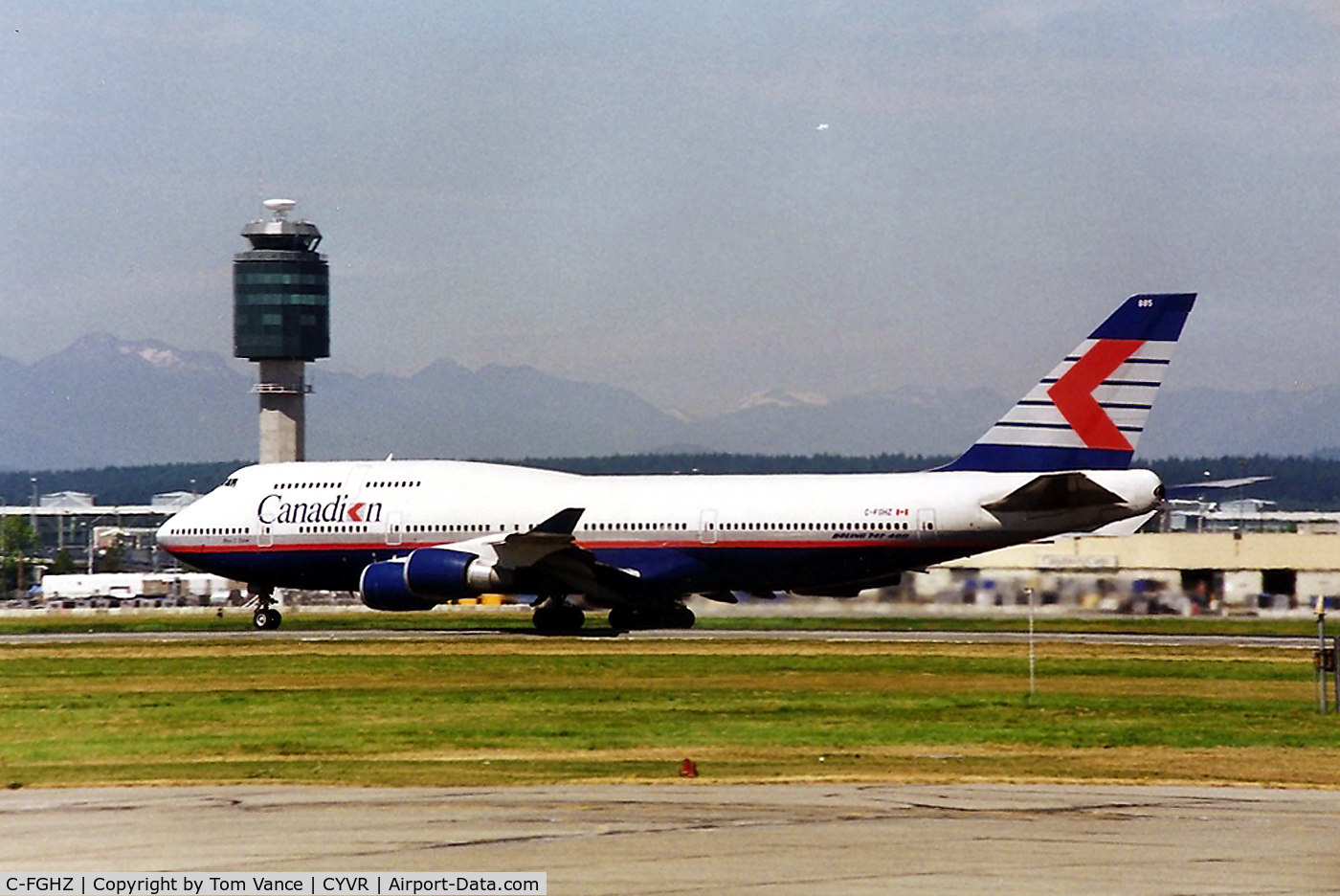 C-FGHZ, 1994 Boeing 747-4F6 C/N 27827, CYVR - Canadien 747-400 departing Vancouver,BA