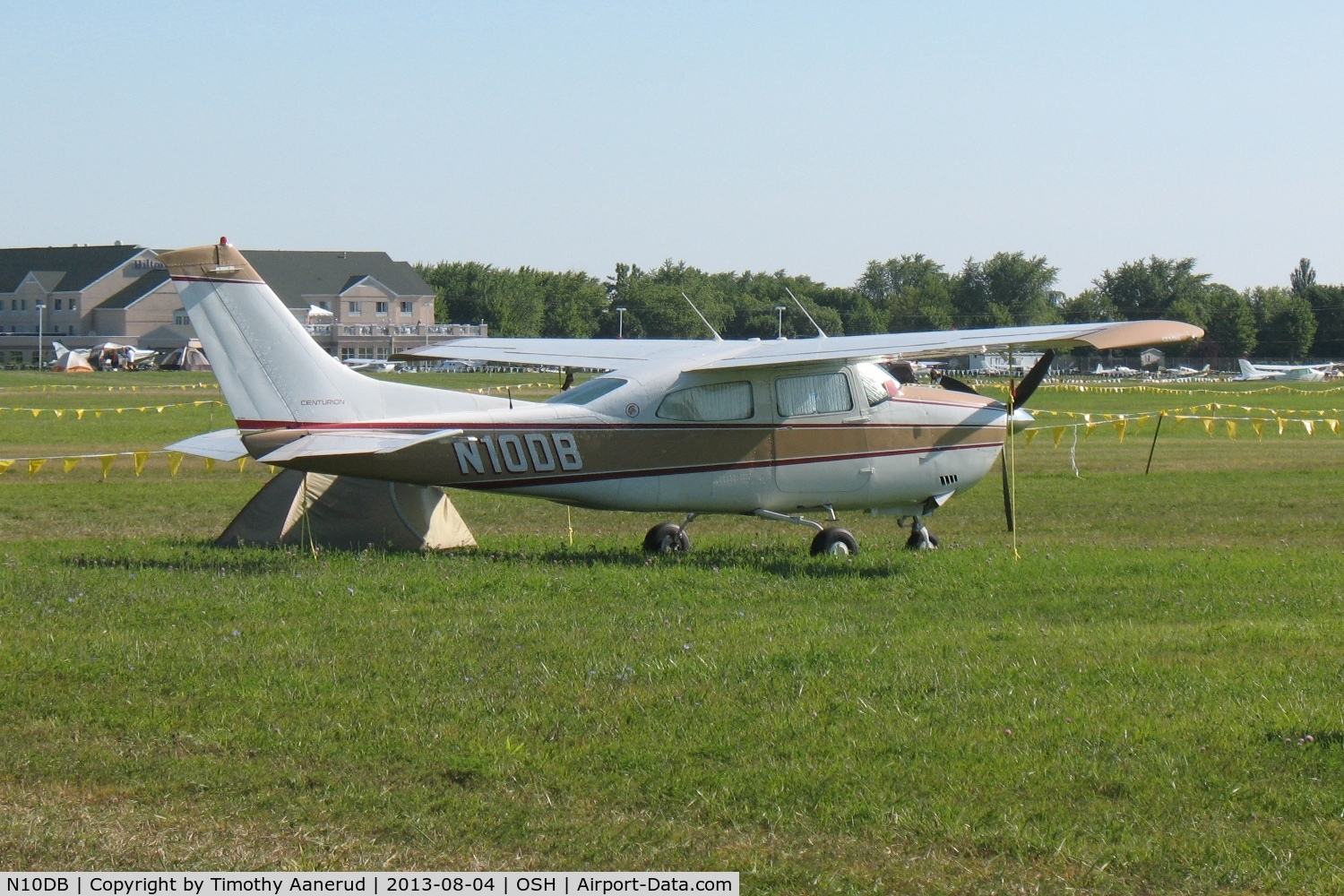 N10DB, 1977 Cessna 210M Centurion C/N 21062016, 1977 Cessna 210M, c/n: 21062016