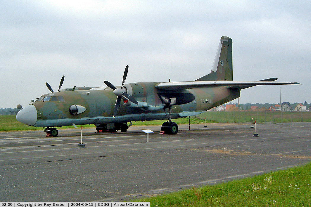 52 09, 1981 Antonov An-26SM C/N 114-02, Antonov An-26SM [114-02] Berlin-Gatow~D 15/05/2004