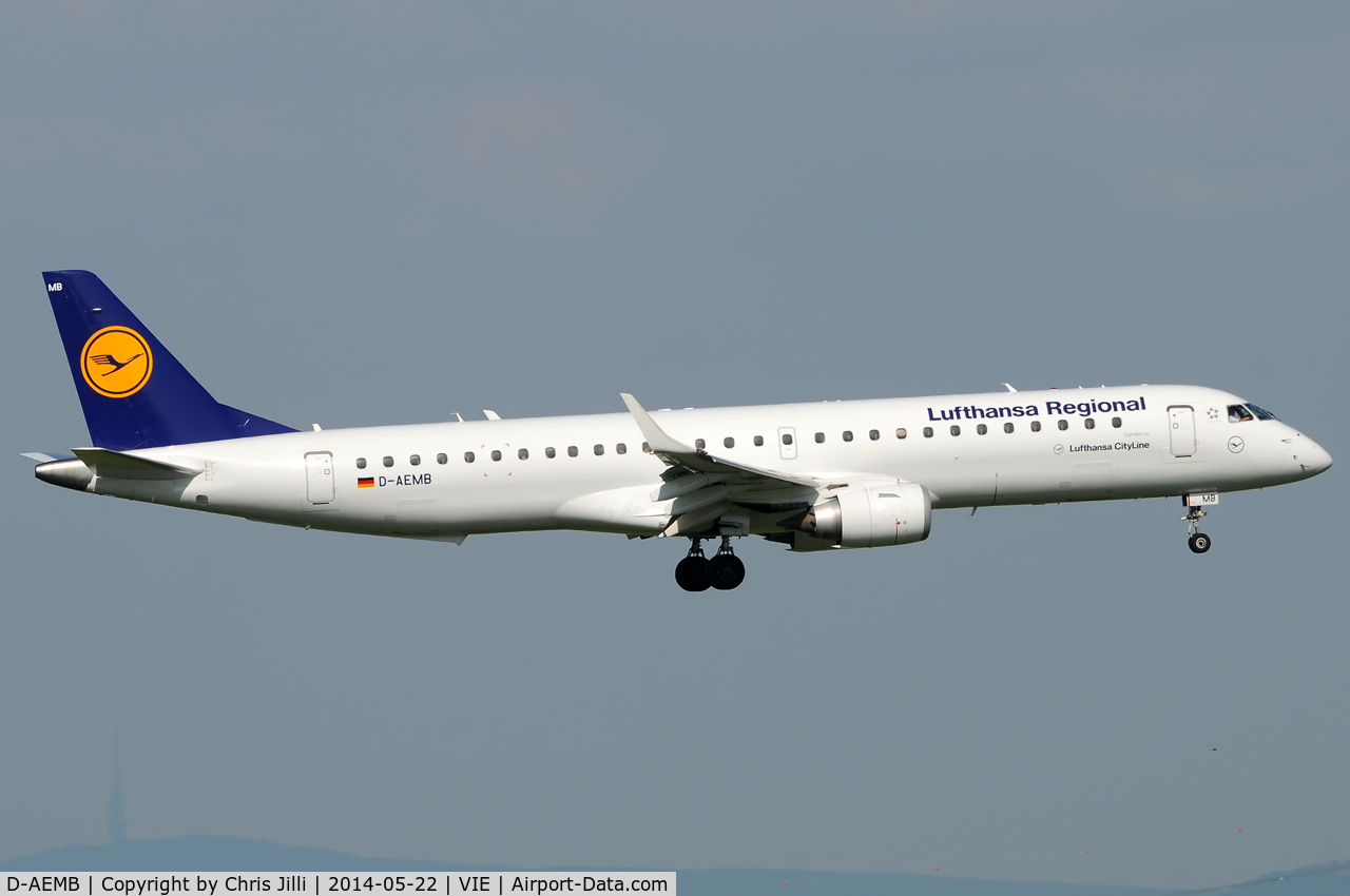 D-AEMB, 2009 Embraer 195LR (ERJ-190-200LR) C/N 19000297, Lufthansa Regional