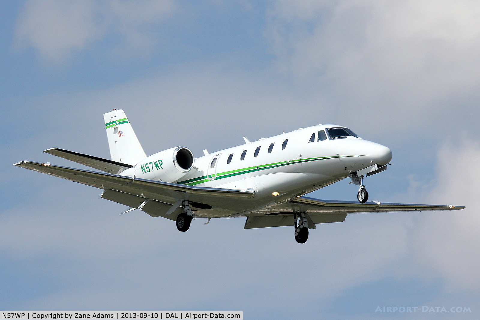 N57WP, 2003 Cessna 560XL Citation Excel C/N 560-5317, Landing at Dallas Love Field