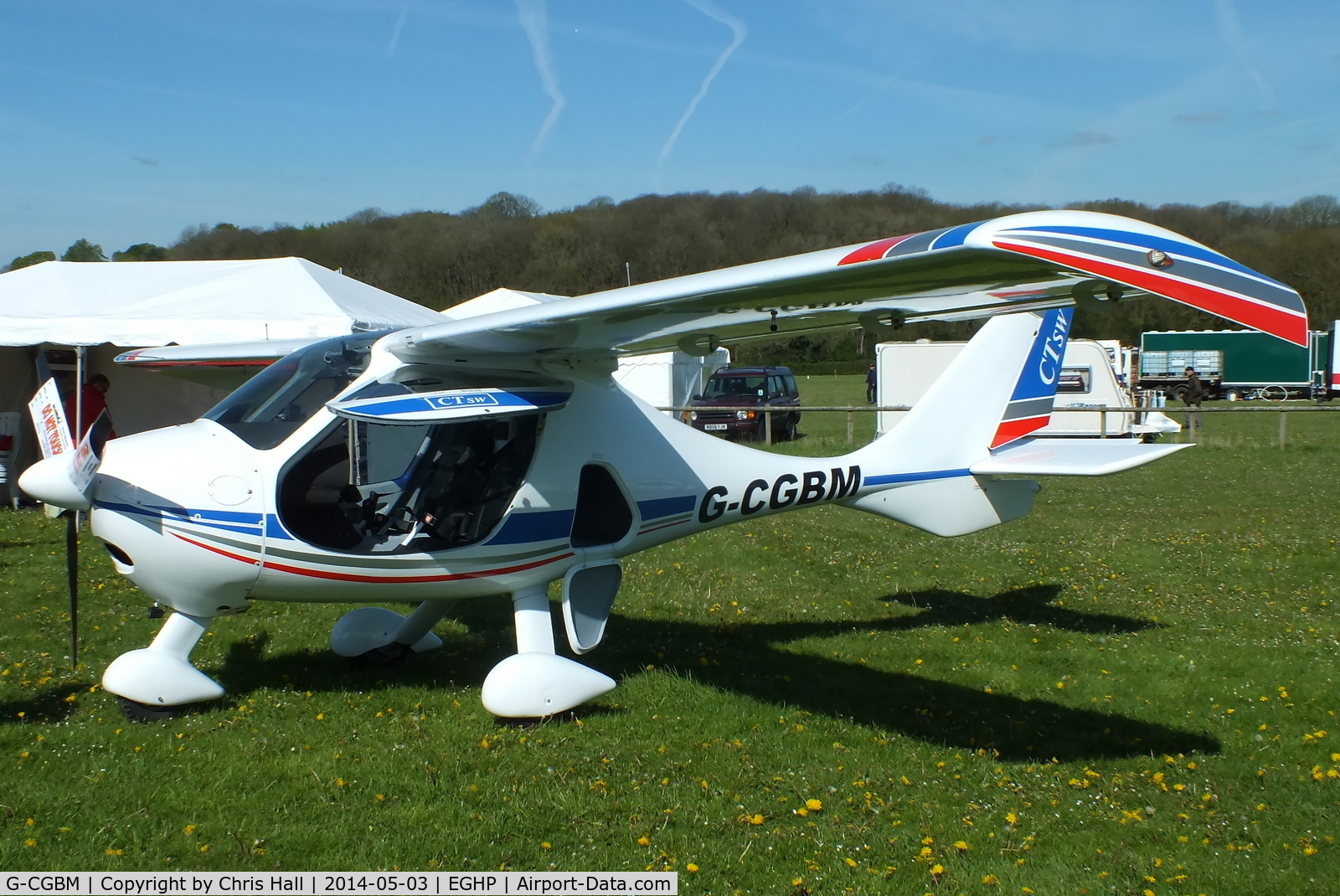 G-CGBM, 2009 Flight Design CTSW C/N 8484, at the 2014 Microlight Trade Fair, Popham