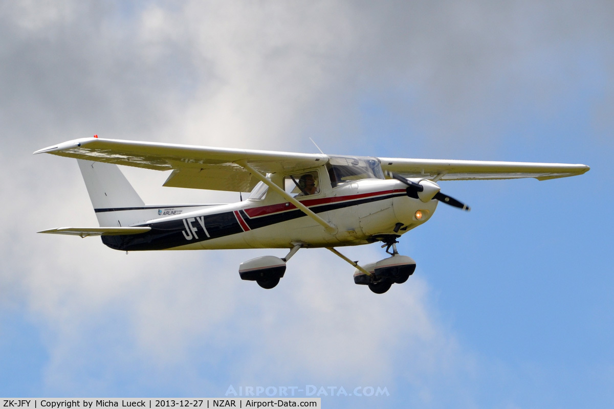 ZK-JFY, Cessna 152 C/N 15284398, At Ardmore