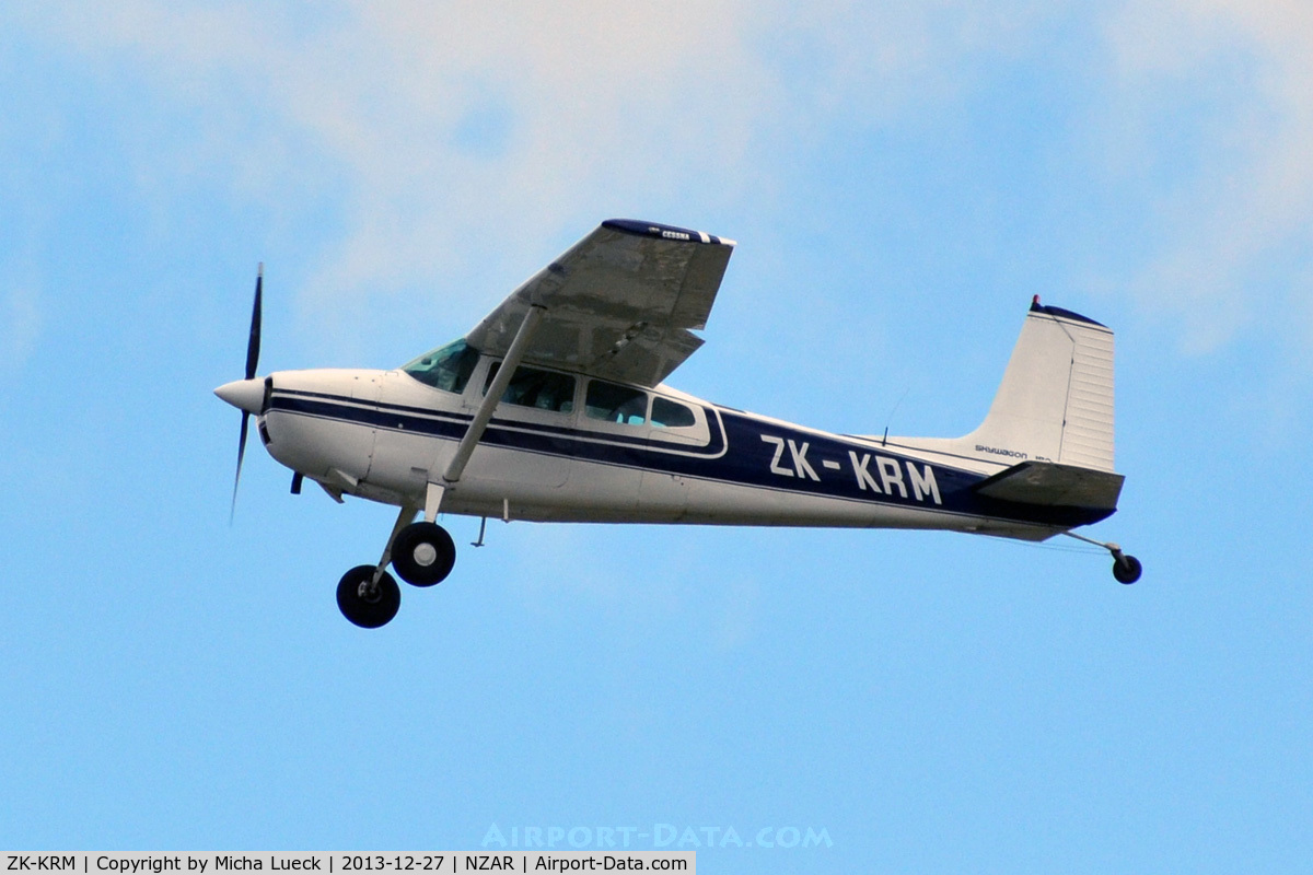 ZK-KRM, Cessna 180H Skywagon C/N 18051889, At Ardmore