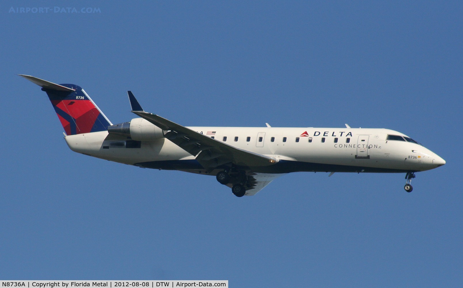 N8736A, 2003 Canadair CRJ-440 (CL-600-2B19) Regional Jet C/N 7736, Delta Connection CRJ-440