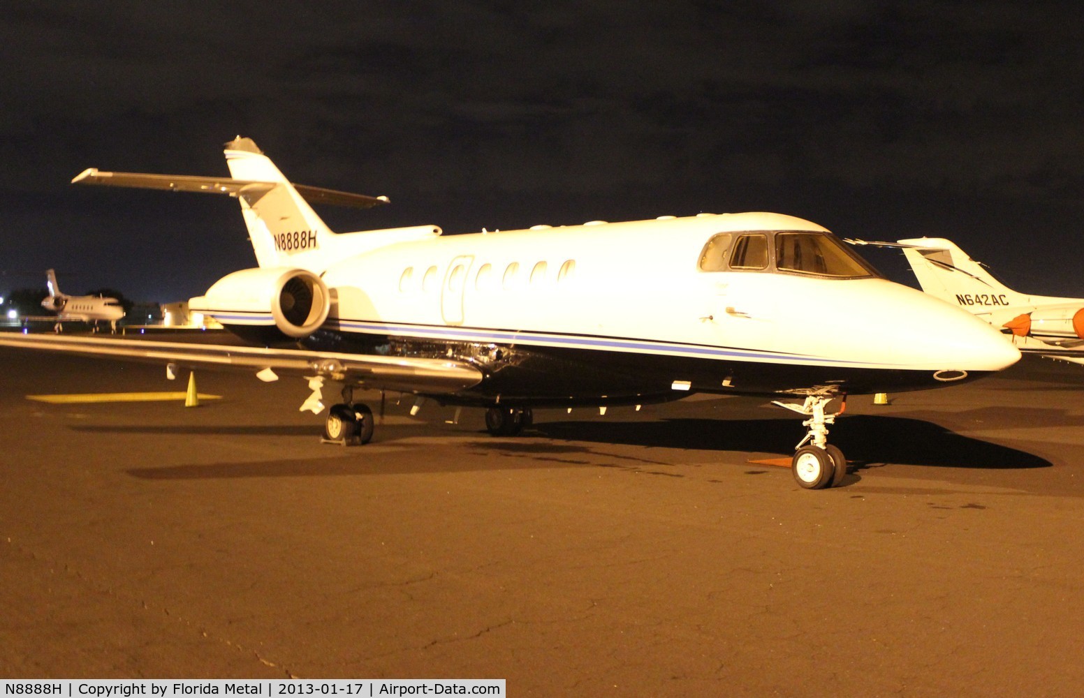 N8888H, 1994 Raytheon Hawker 1000 C/N 259043, Hawker 1000