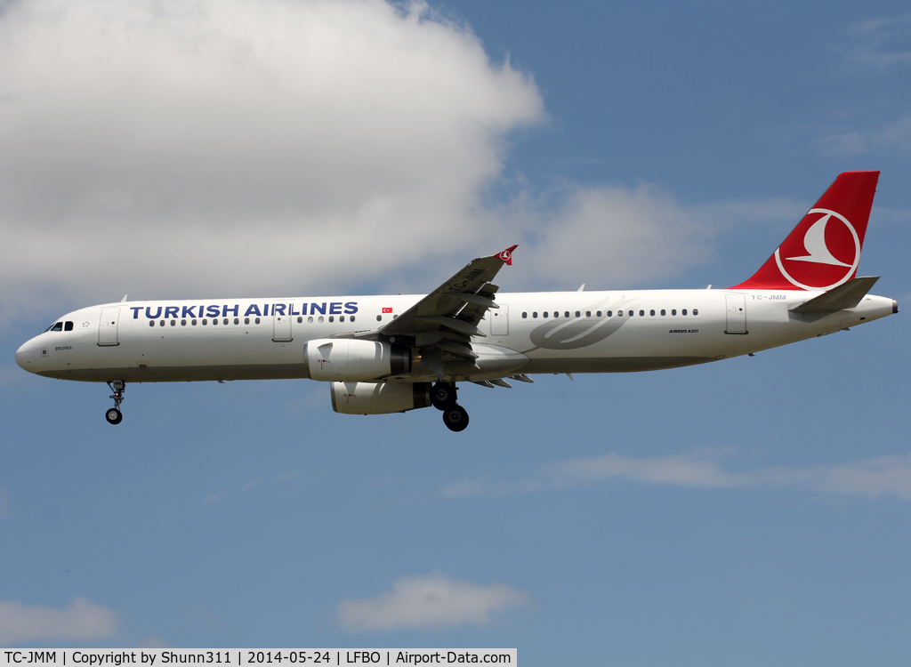 TC-JMM, 2006 Airbus A321-232 C/N 2916, Landing rwy 32L