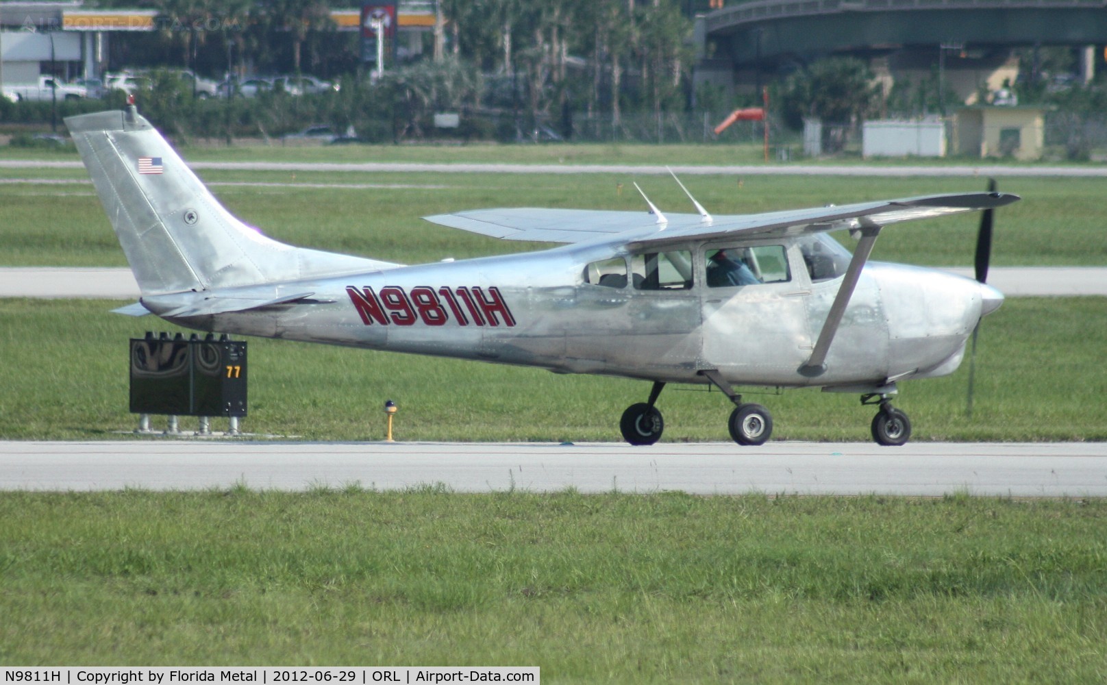 N9811H, 1960 Cessna 210A C/N 21057667, Cessna 210A