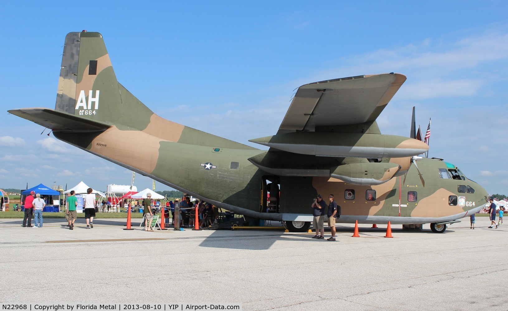 N22968, 1954 Fairchild C-123K Provider C/N 20113, C-123K at Thunder Over Michigan