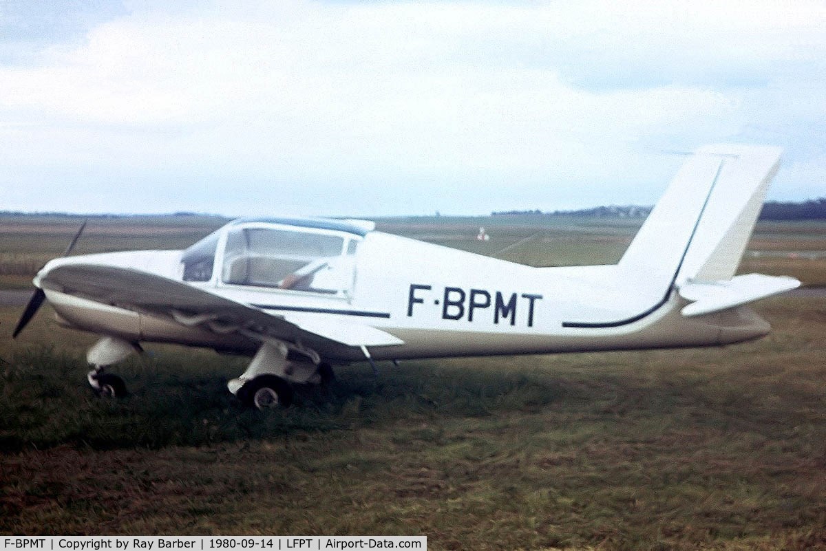 F-BPMT, Socata MS-880B Rallye Club C/N 1201, Socata MS.880B Rallye [1201] Pontoise~F 14/09/1980. From a slide.