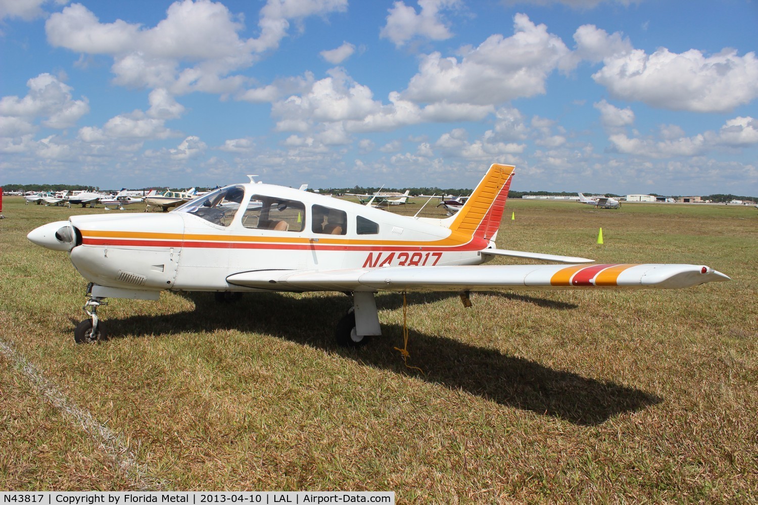 N43817, 1977 Piper PA-28R-201 Cherokee Arrow III C/N 28R-7737136, PA-28R-200