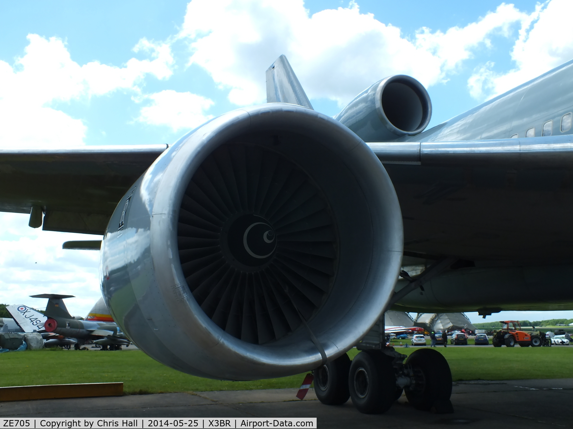 ZE705, Lockheed L-1011-385-3 TriStar C2 (500) C/N 193Y-1188, Rolls Royce RB211-524B