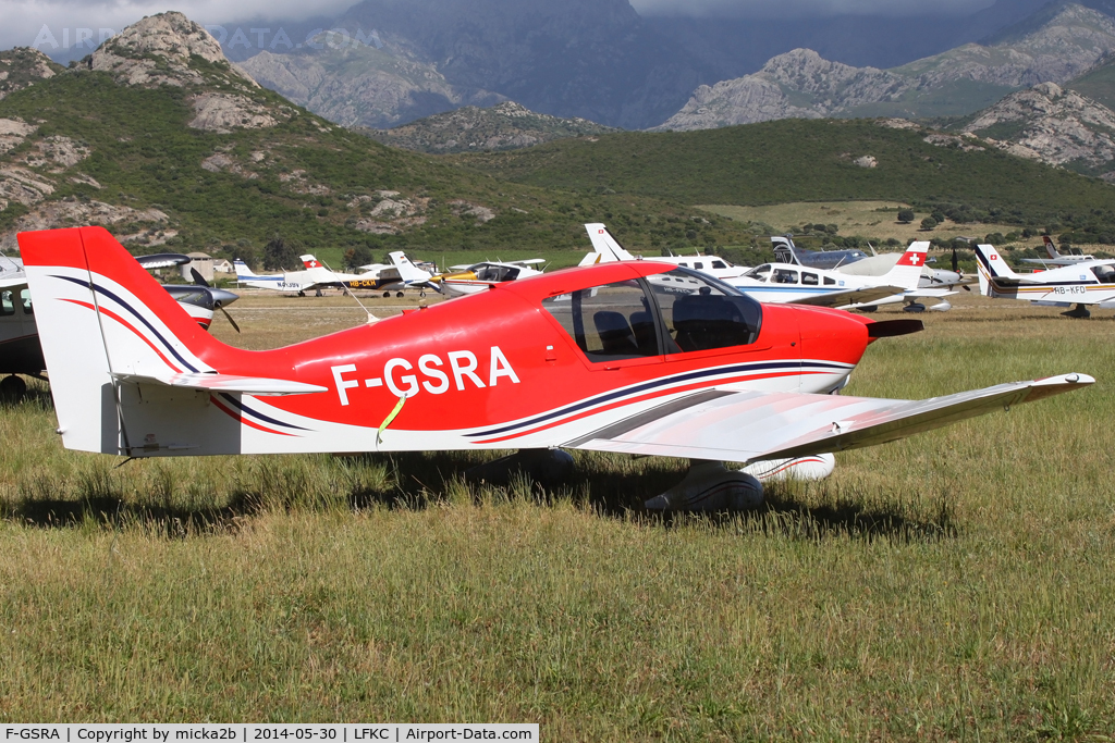 F-GSRA, Robin DR-400-140B Major C/N 2372, Parked