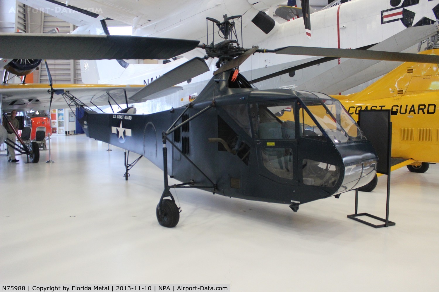 N75988, 1944 Sikorsky HNS-1 Hoverfly C/N 104, HNS-1 Hoverfly at Naval Aviation Museum
