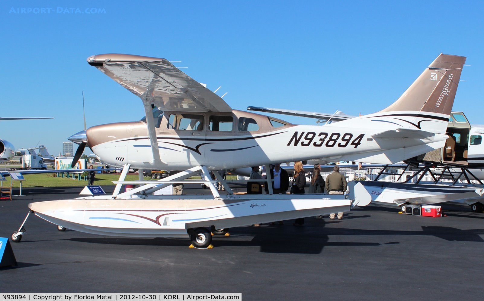 N93894, 2012 Cessna T206H Turbo Stationair C/N T20609040, Cessna T206H at NBAA 2012