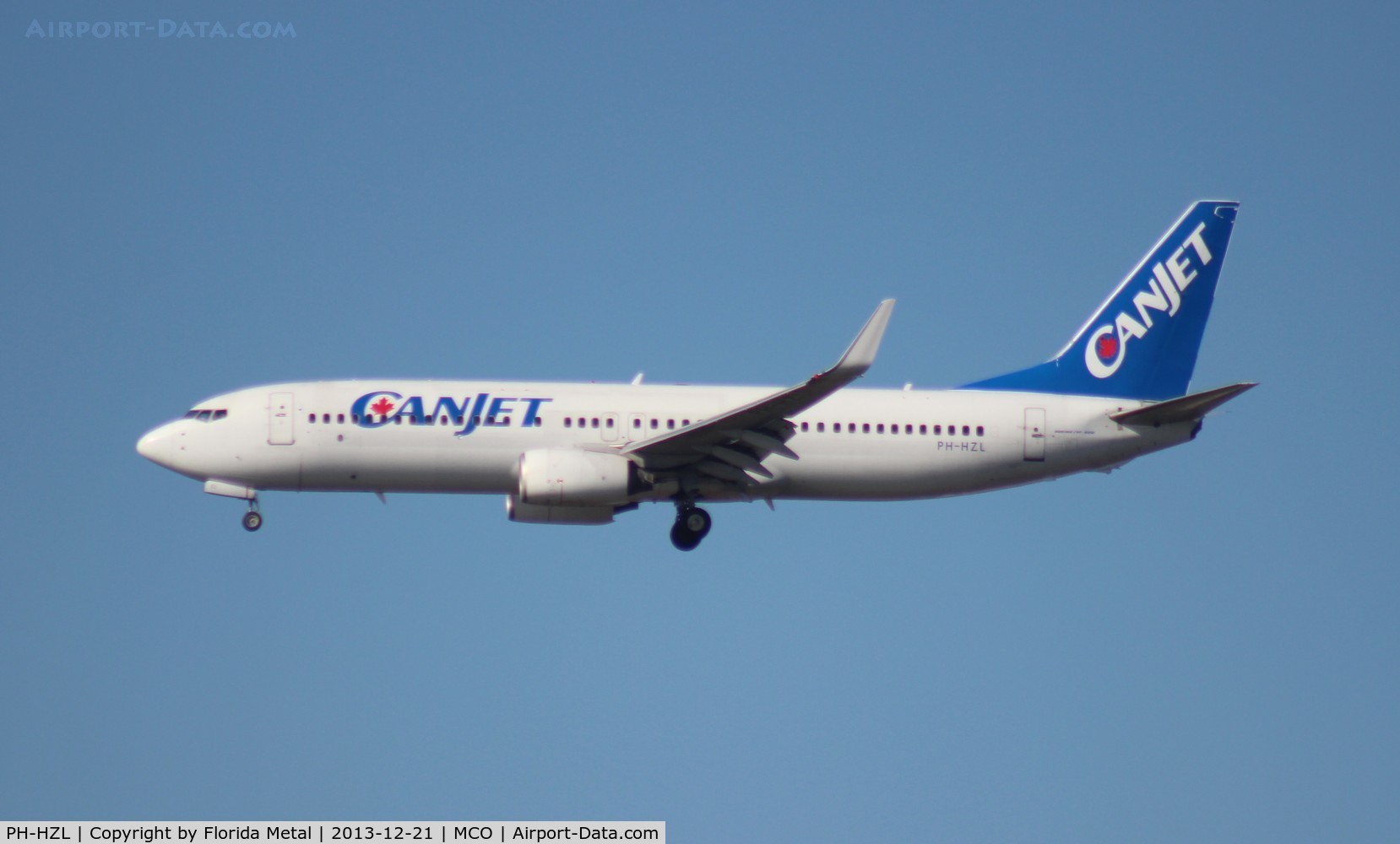 PH-HZL, 2001 Boeing 737-8K2 C/N 30391, Canjet with aircraft on lease from Transavia Netherlands