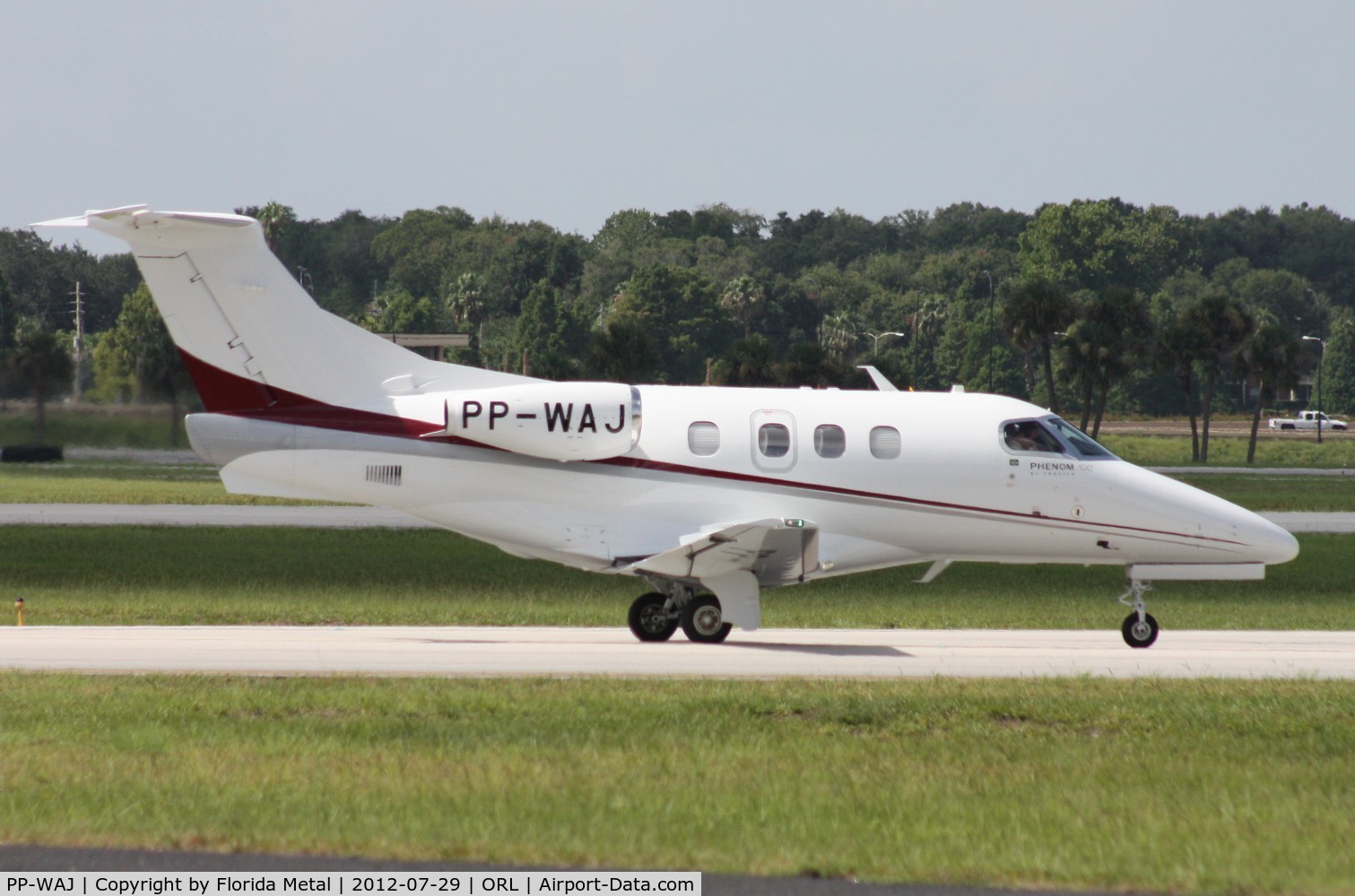 PP-WAJ, 2012 Embraer EMB-500 Phenom 100 C/N 50000186, Phenom 100