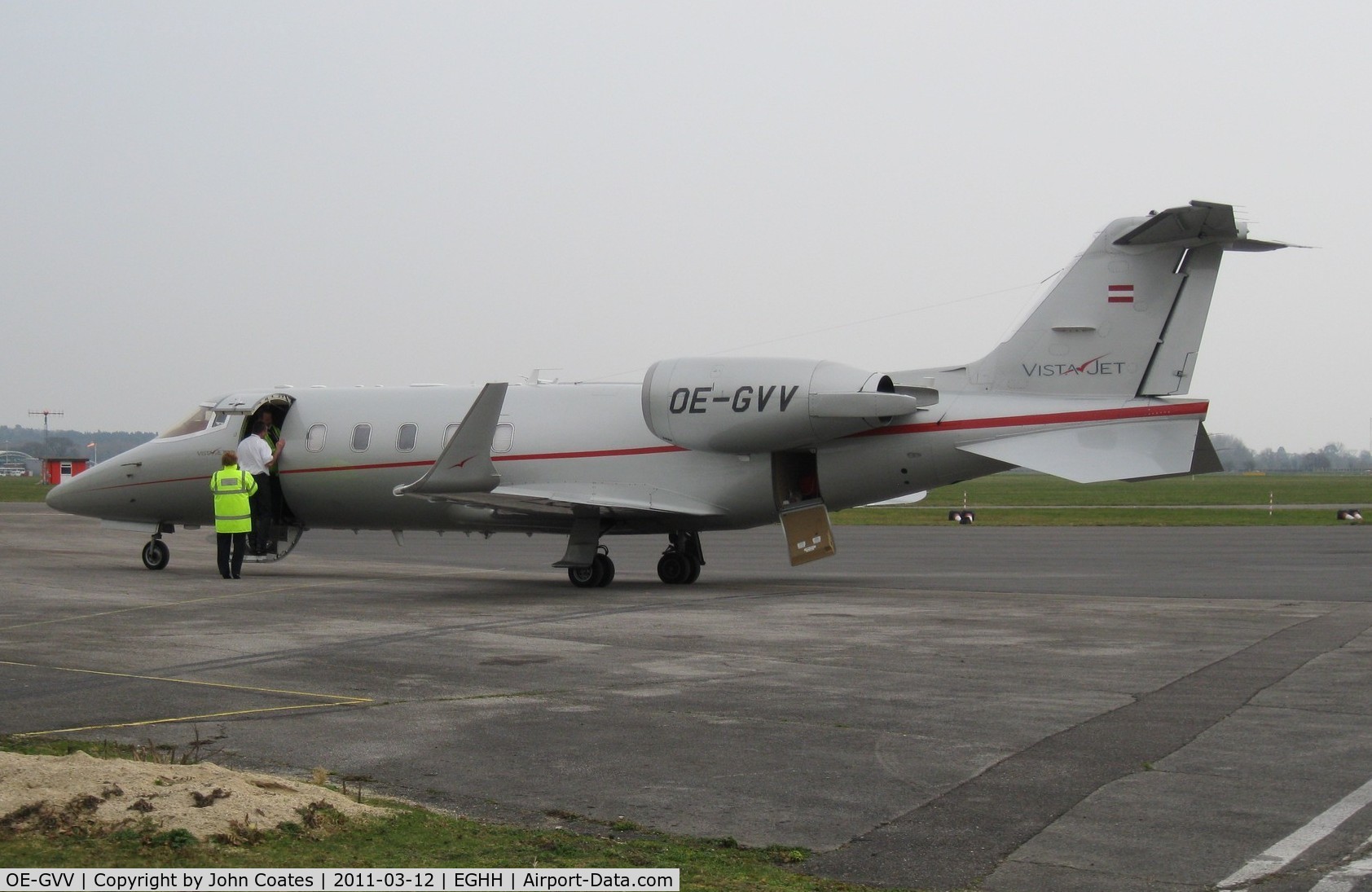 OE-GVV, 2008 Learjet 60 C/N 60-364, At Sigs