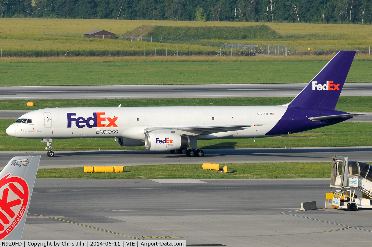 N920FD, 1988 Boeing 757-23A C/N 24289, FedEx Express