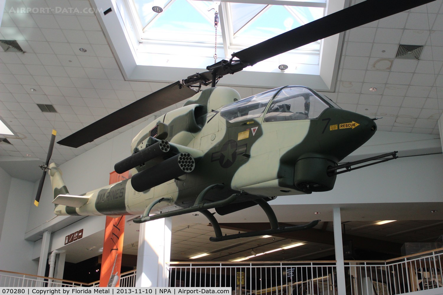 070280, Bell AH-1J Sea Cobra C/N composite airframe, AH-1J Sea Cobra