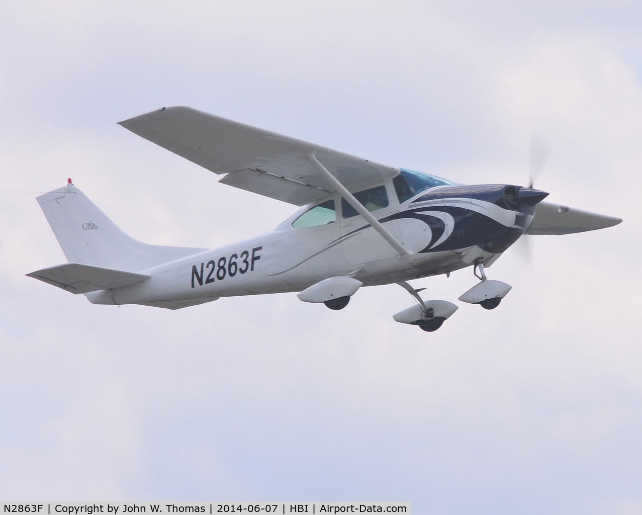 N2863F, 1966 Cessna 182J Skylane C/N 18256963, NC Aviation Museum Fly In, June 7, 2014