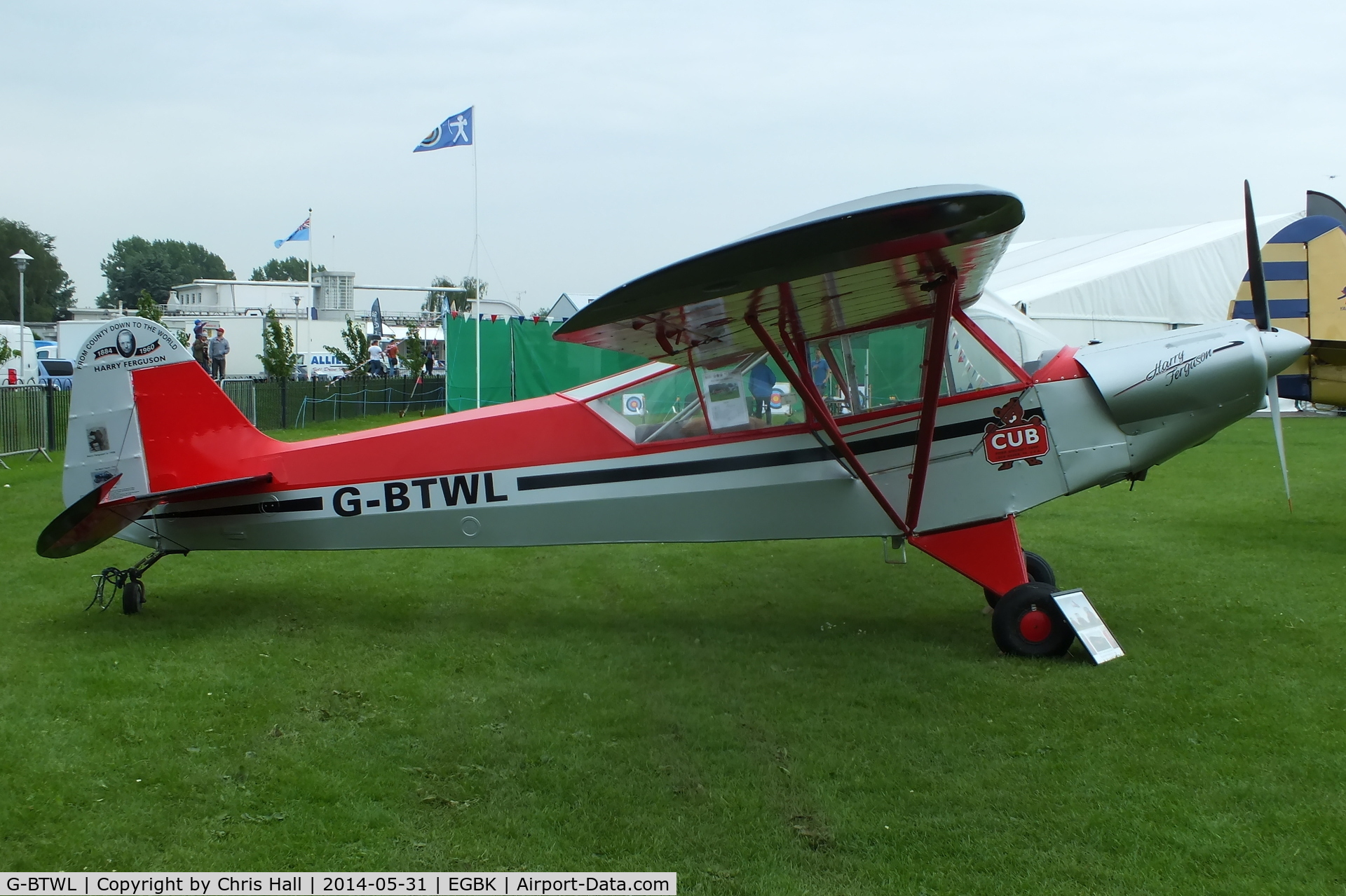 G-BTWL, 1992 Wag-Aero Sport Trainer C/N PFA 108-10893, at AeroExpo 2014