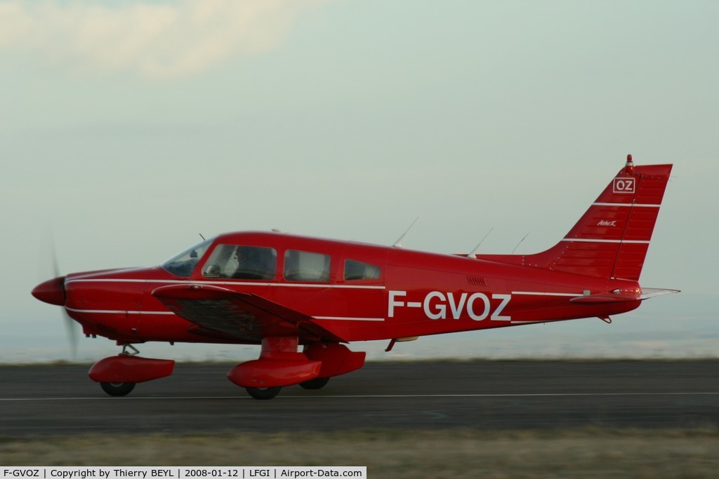 F-GVOZ, Piper PA-28-181 Archer C/N 2890061, Takeoff at sunset