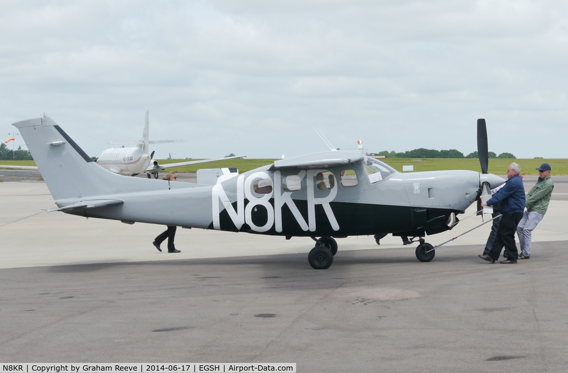 N8KR, 1981 Cessna P210N Pressurised Centurion C/N P21000709, Just landed.