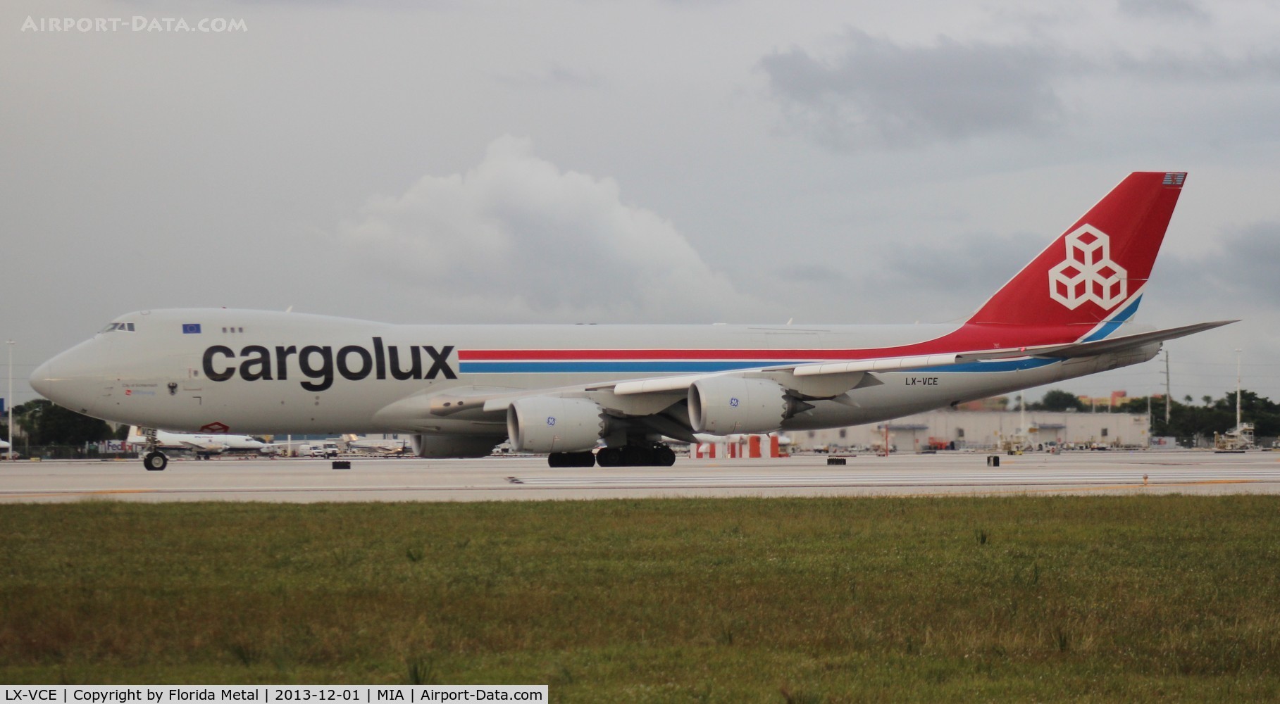 LX-VCE, 2012 Boeing 747-8R7F C/N 35810, Cargolux 747-800
