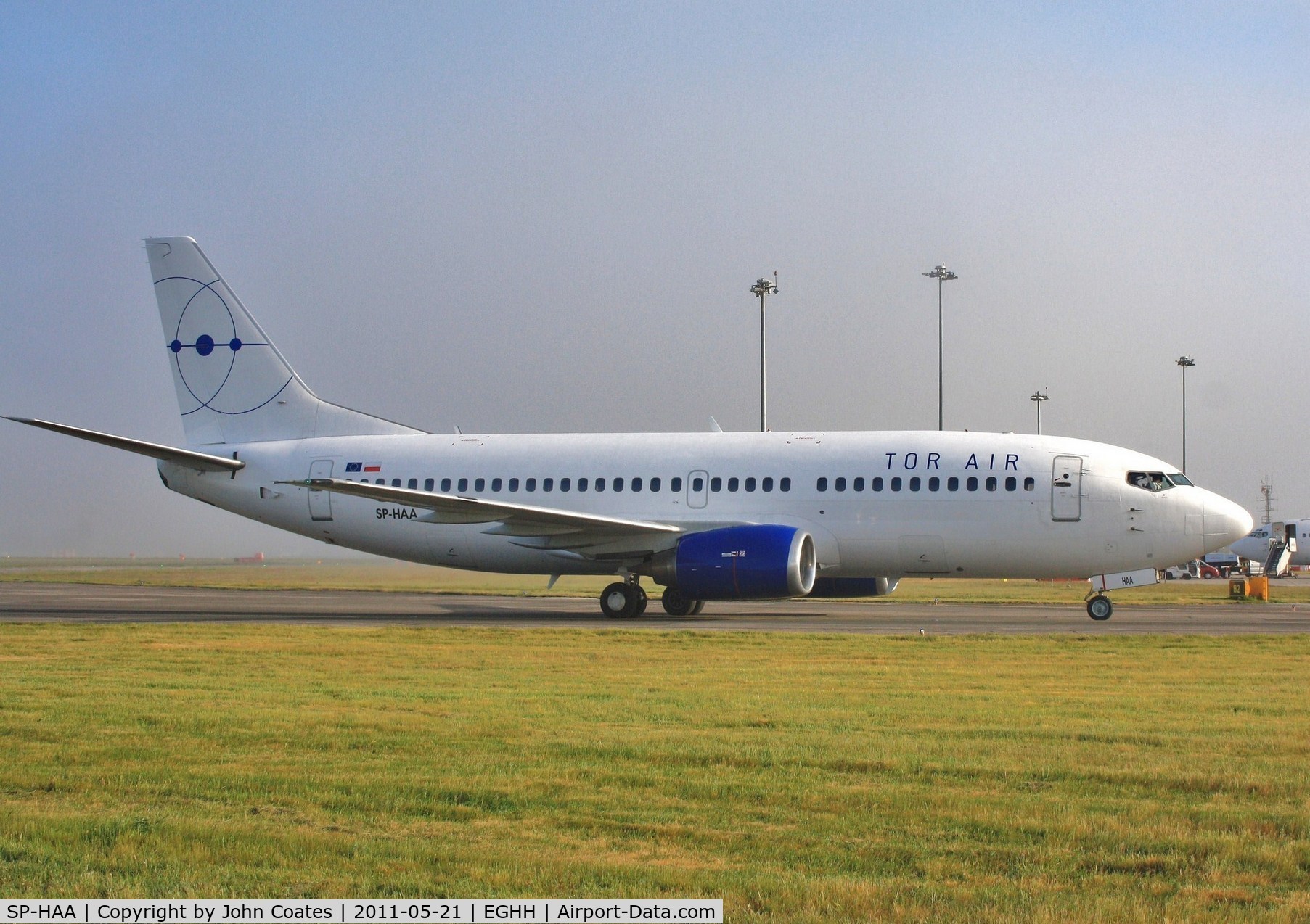 SP-HAA, 1990 Boeing 737-322 C/N 24664, Arriving