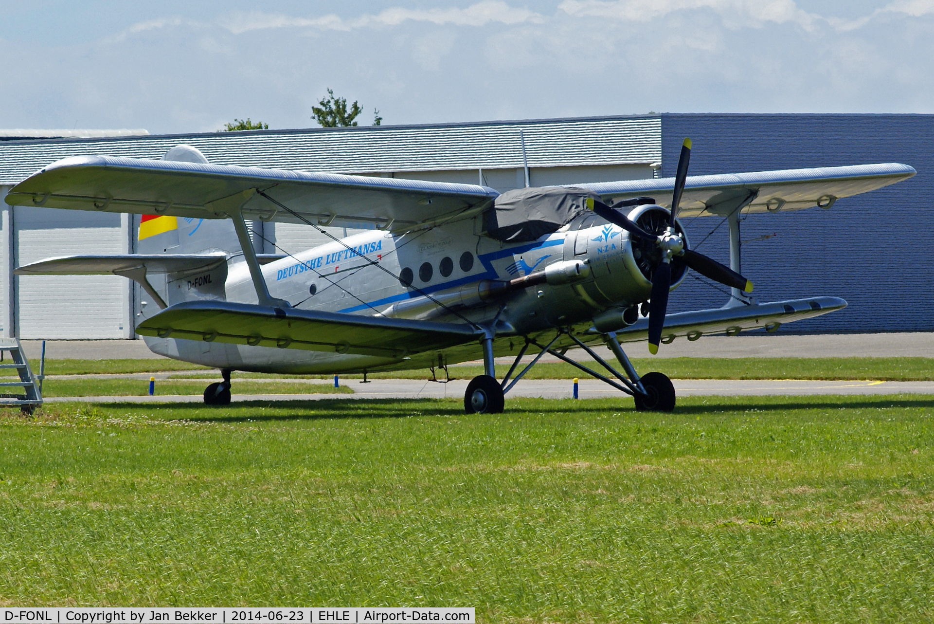 D-FONL, 1957 Antonov An-2T C/N 17802, At Lelystad Airport. In front of the QAPS hangar. For a new livery?