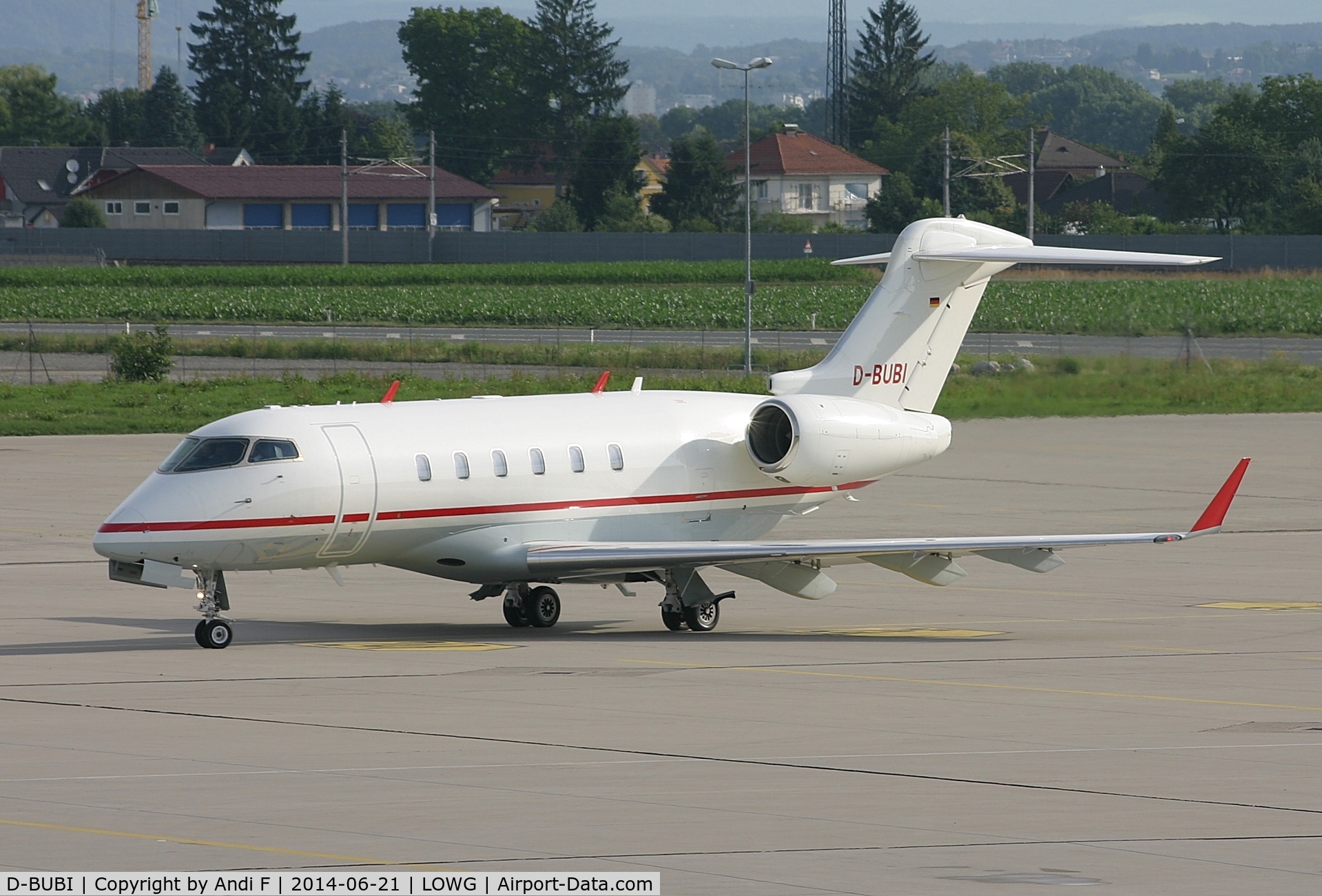 D-BUBI, 2007 Bombardier Challenger 300 (BD-100-1A10) C/N 20145, Windrose Air Bombardier BD-100-1A10 Challenger 300
