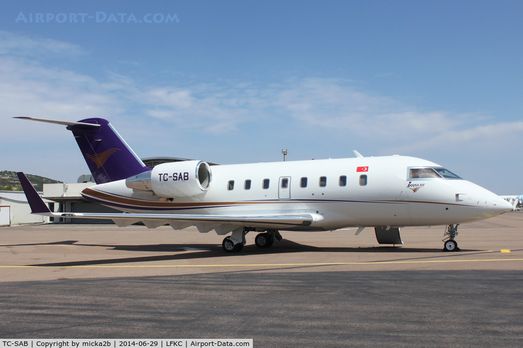 TC-SAB, 2007 Bombardier Challenger 605 (CL-600-2B16) C/N 5730, Parked