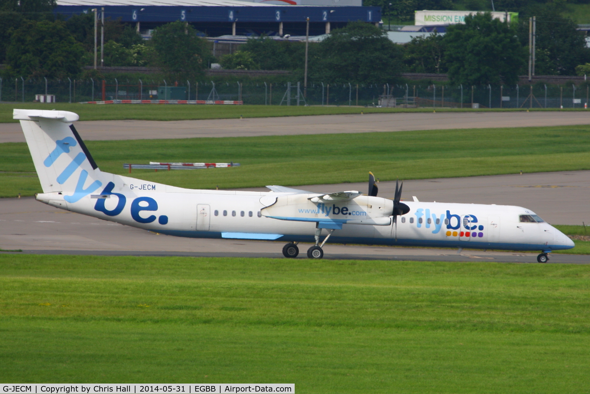 G-JECM, 2005 De Havilland Canada DHC-8-402Q Dash 8 C/N 4118, flybe