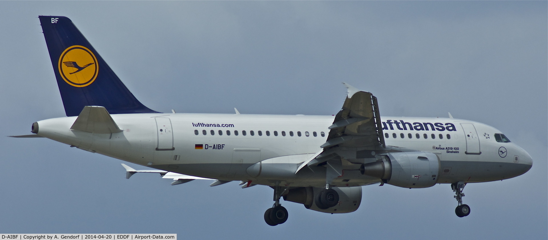 D-AIBF, 2011 Airbus A319-112 C/N 4796, Lufthansa, is here landing at Frankfurt Rhein/Main Int'l(EDDF)
